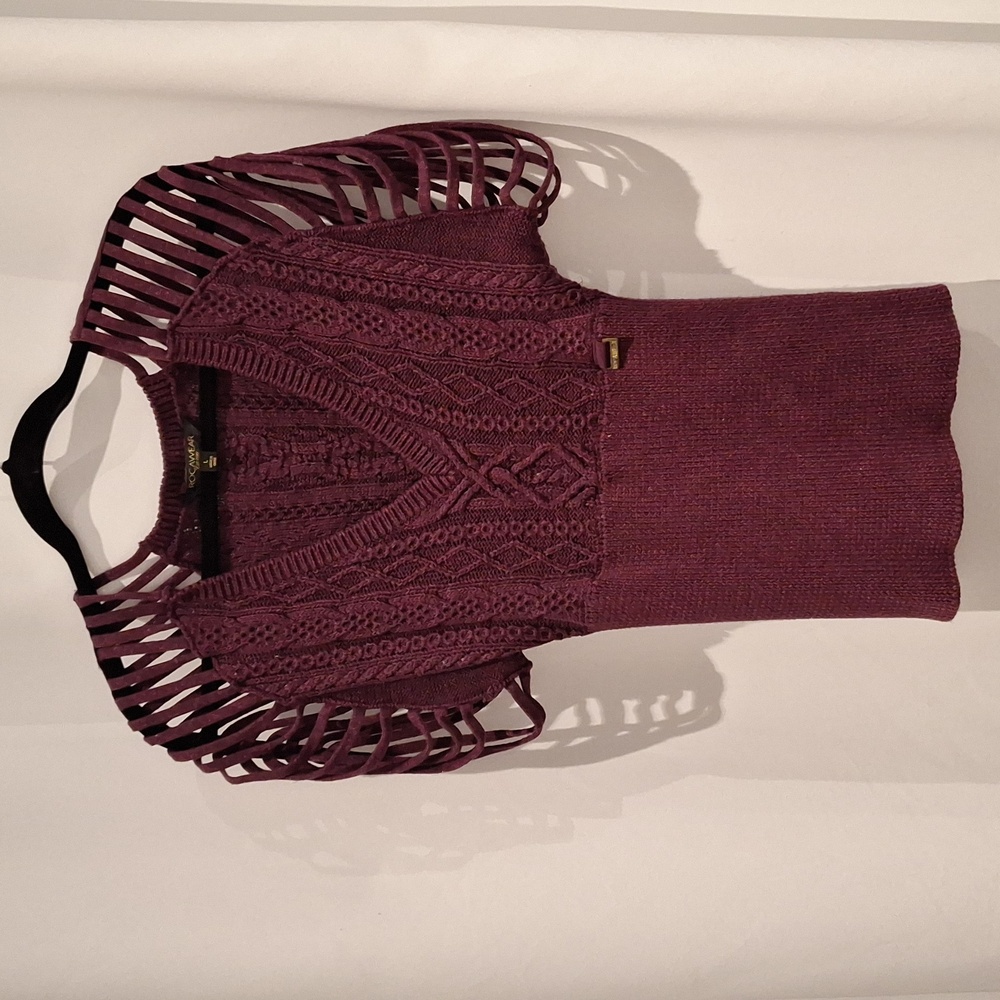 Rocawear cable knit wine merlot sweater with peekaboo shoulder, size L